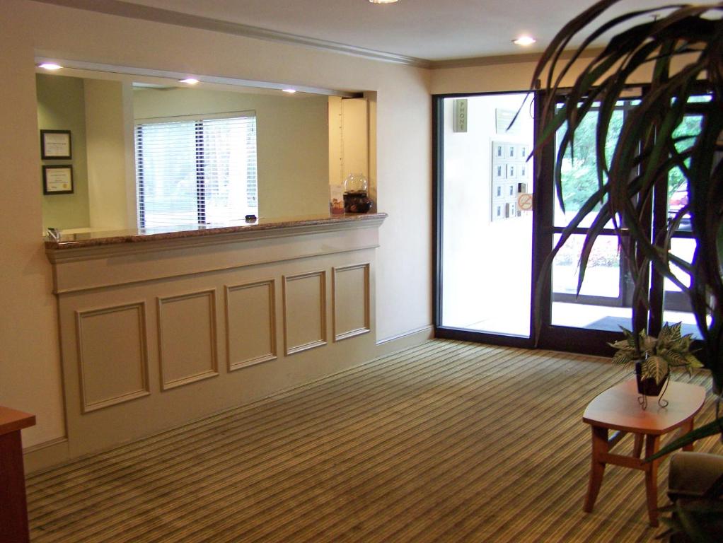 Extended Stay America Suites - Daytona Beach - International Speedway image 7